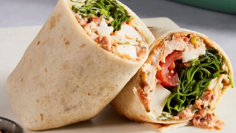 Leia mais sobre o artigo 6 Receitas de Wraps para uma refeição prática e rápida