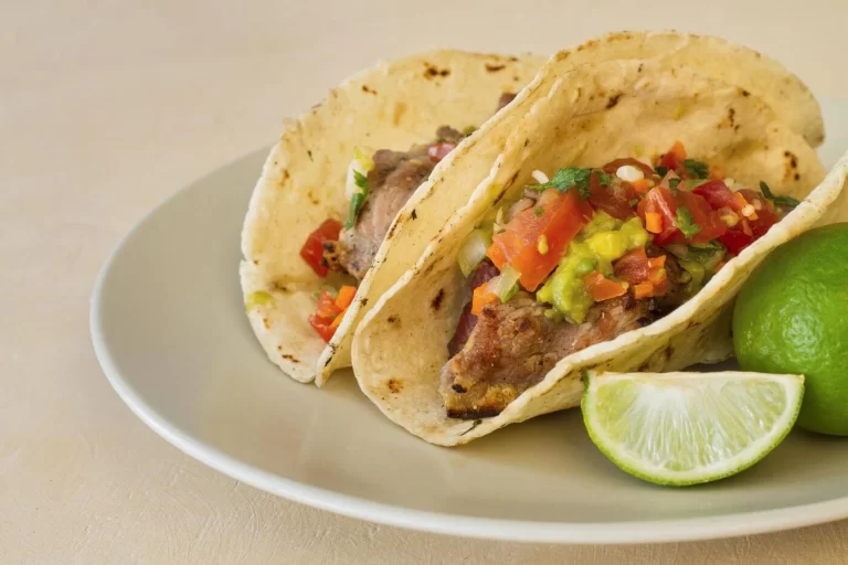 Leia mais sobre o artigo 7 dicas para escolher a fábrica de tacos mexicanos para revenda